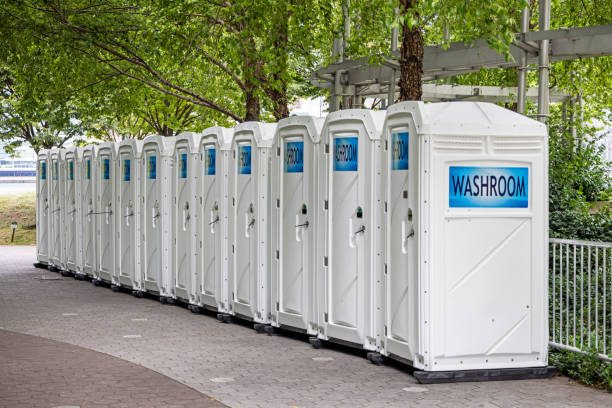 Portable Toilet Options We Offer in Phoenix, AZ